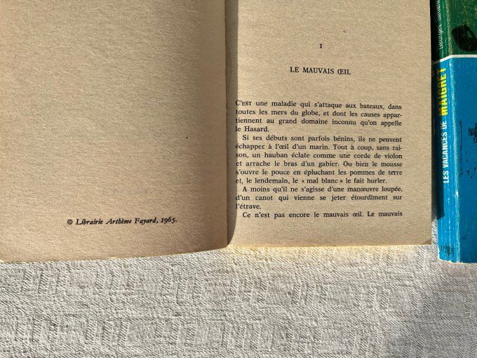 2 Livres de poche de collection ! Les vacances de Maigret et Le passager du polarlys,  Simenon