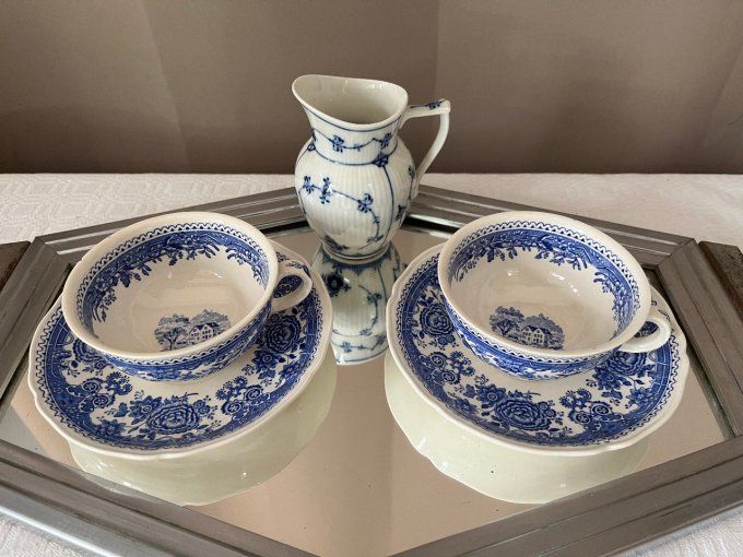 2 Tasses et sous tasses Villeroy et Boch, modèle Burgenland Saar