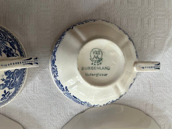 2 Tasses et sous tasses Villeroy et Boch, modèle Burgenland Saar