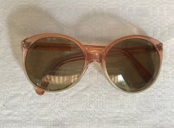 Monture, Paire de lunettes solaire, vintage