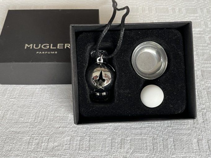 Pendentif boule, diffuseur de parfum Thierry Muglern, Neuf avec sa boite