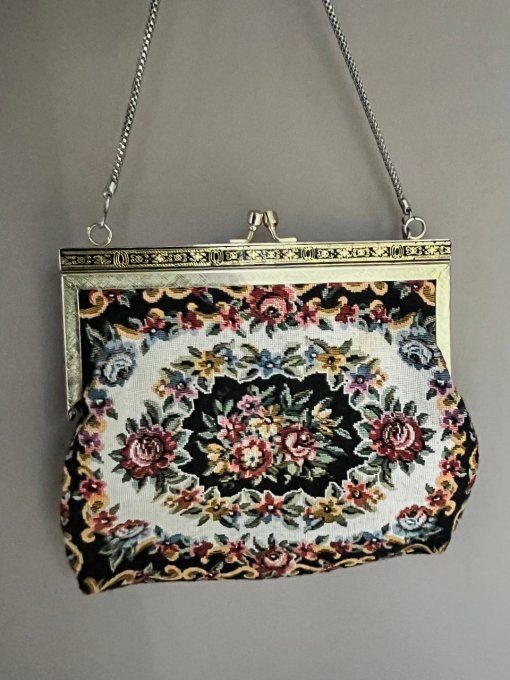 Petit sac vintage, minaudière en tapisserie fleurie