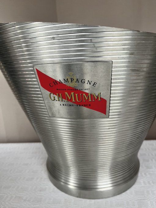 RARE ! Grand seau à champagne*, vasque G. H. MUMM en étain, orfèvrerie d’Anjou