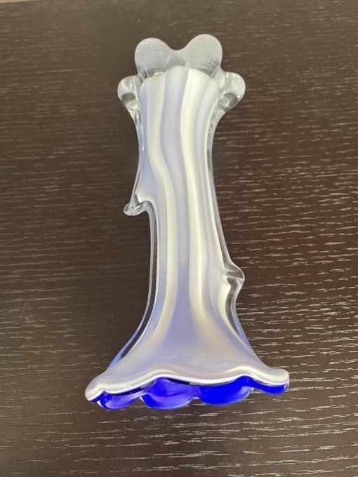 Vase corolle, soliflore en verre de Murano, soufflé main, années 60-70